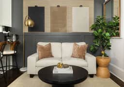 Chic Studio, Workspace, Wifi, Close to Pullman Yds