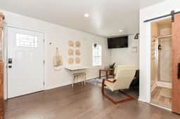 Cozy 1 Bedroom with Loft, Minutes from Grant Park