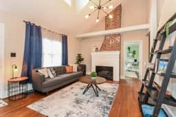 Cozy Home: Spacious, Wifi, Minutes from Grant Park