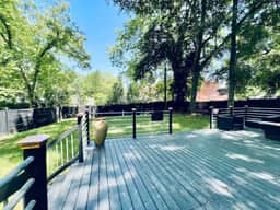 Elegant NW Atlanta Oasis, 2 Kitchens, Sauna, Patio