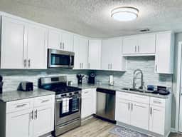 Newly Renovated College Park Home, Yard & Office!