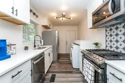 Newly Renovated East Lake Home, Wifi, Workspace