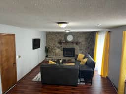 Spacious Home, Deck & Garage, close to ATL airport