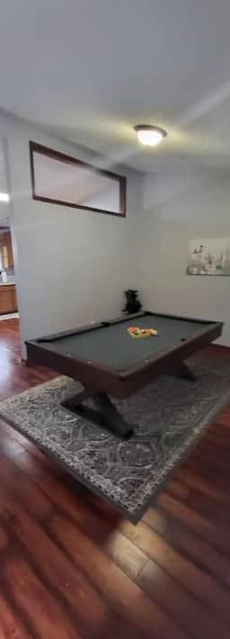 Spacious Home, Deck & Garage, close to ATL airport