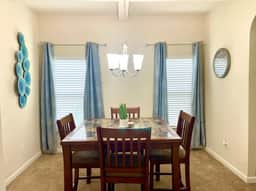 Spacious Home, Patio, Yard, WiFi, Near Speedway