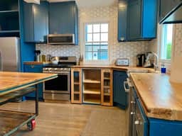Chic Nooks at DeKalb Ave Unit B