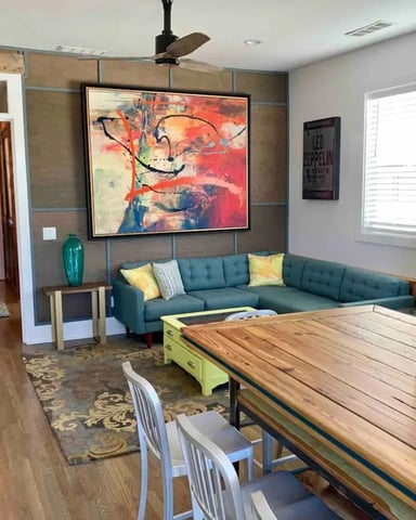 Updated Home With Modern Finishes Throughout