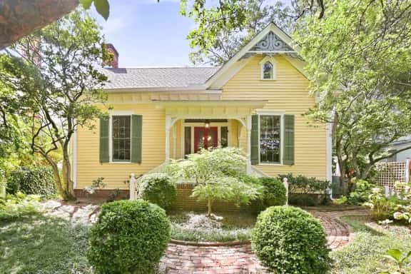Vintage Charm, Backyard, WiFi, Near Dtwn Decatur - Image 1
