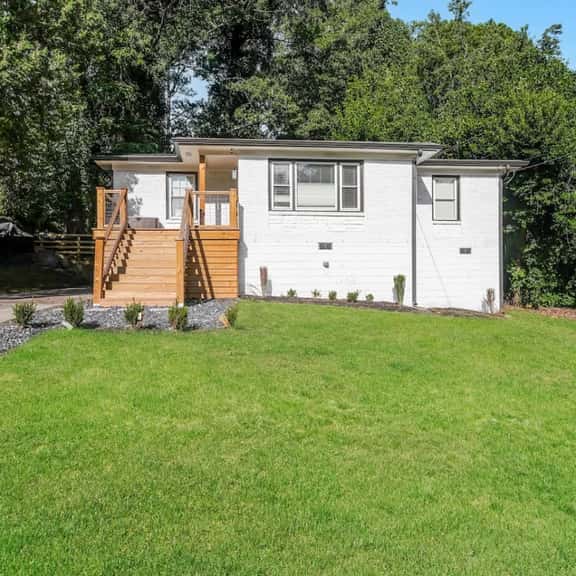 Newly Renovated East Lake Home, Wifi, Workspace - Image 1
