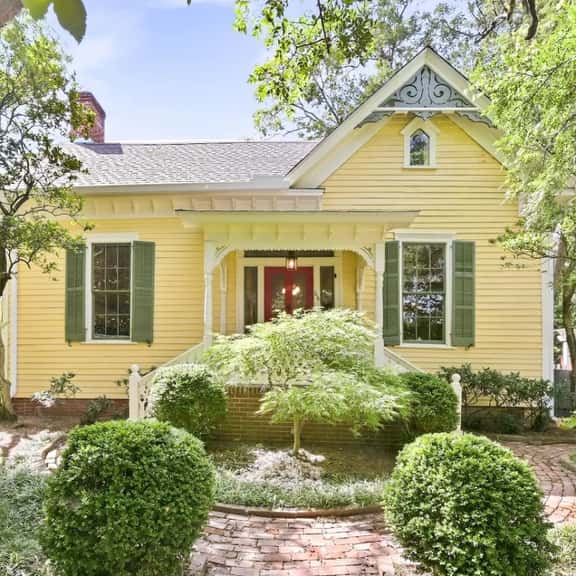 Vintage Charm, Backyard, WiFi, Near Dtwn Decatur - Image 1