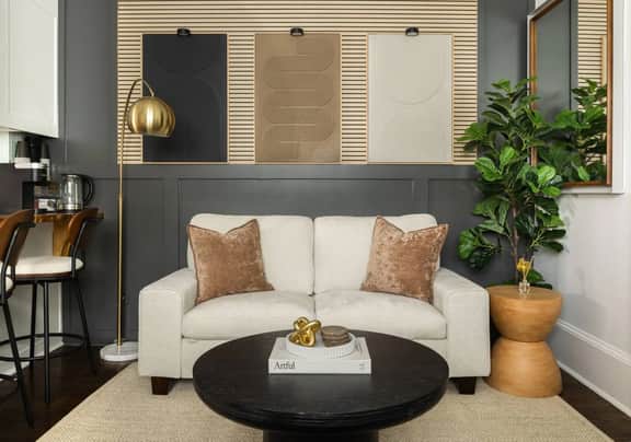 Chic Studio, Workspace, Wifi, Close to Pullman Yds