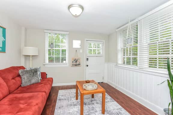Cute, Cozy 1 Bedroom, Minutes from Grant Park
