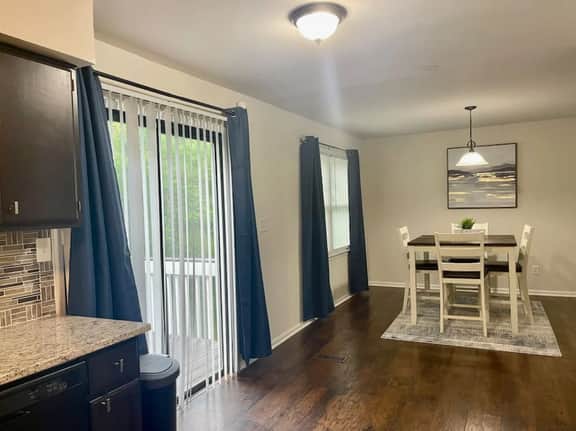 Getaway Home, Front Yard and Smart TVs All Rooms