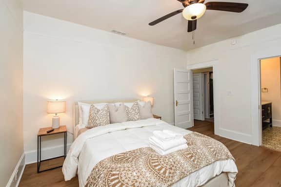 Serene Home, WiFi, Close to Mercedes Benz Stadium