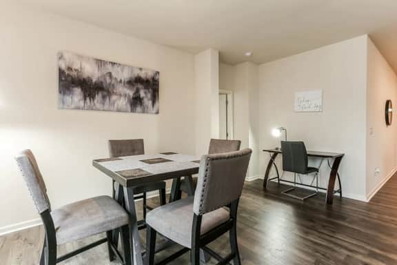 Spacious Home: Minutes from ATL Airport with Wifi