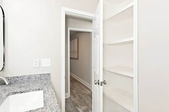 Peachwood Hideaway - Image 5