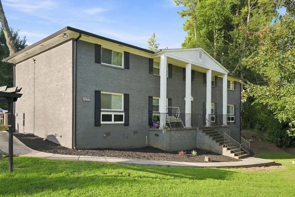 Peachwood Hideaway - Image 1